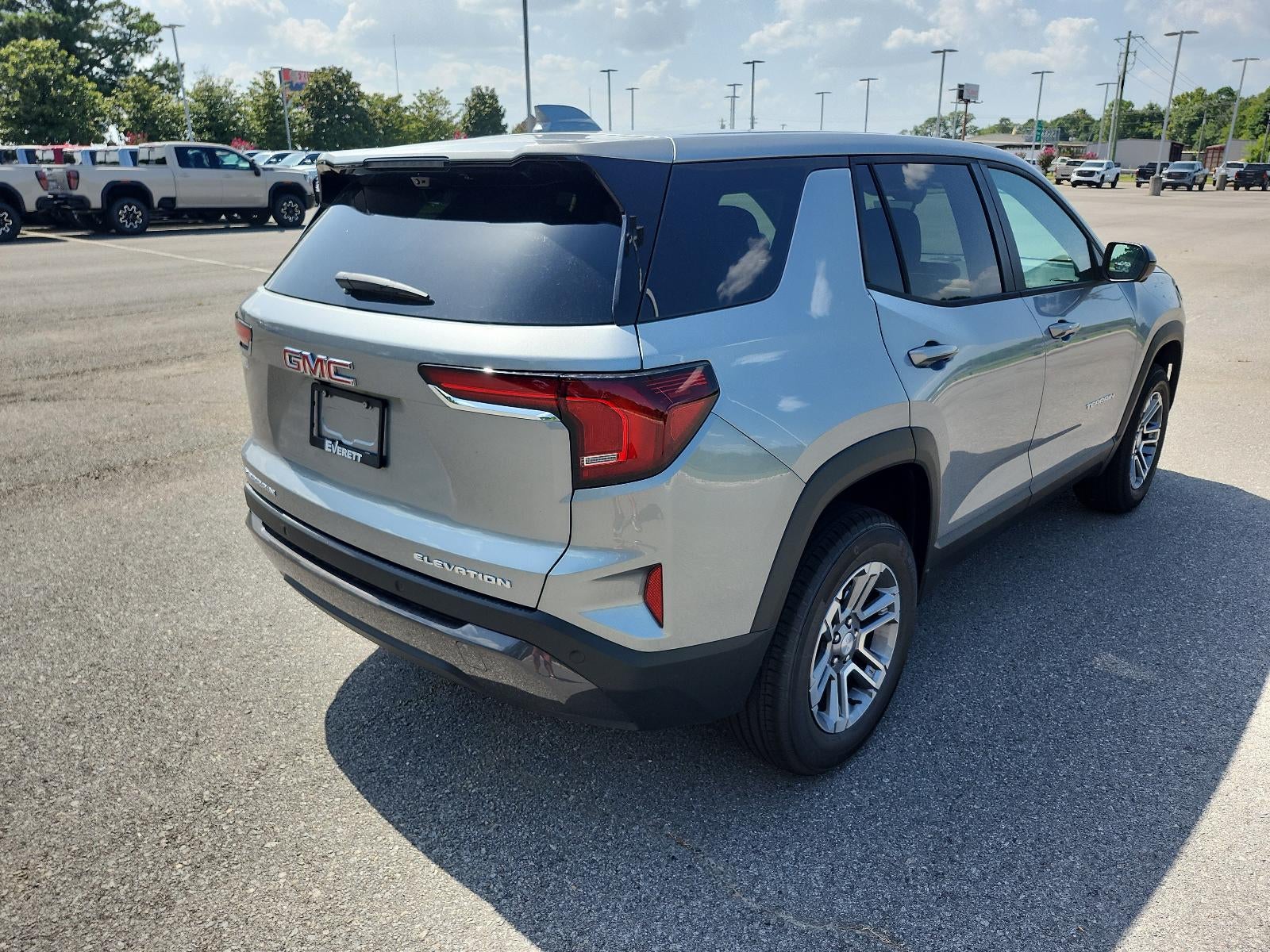 2027 GMC Terrain FWD 4dr Elevation
