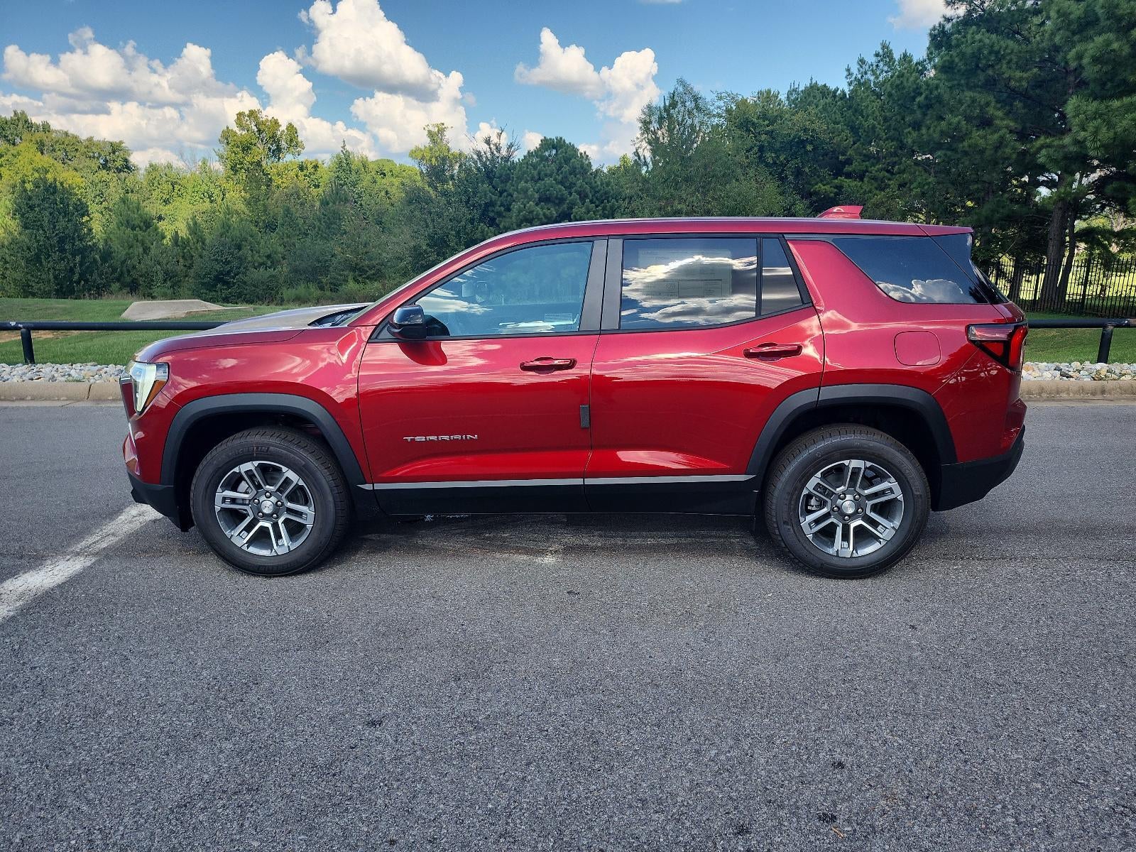 2027 GMC Terrain FWD 4dr Elevation