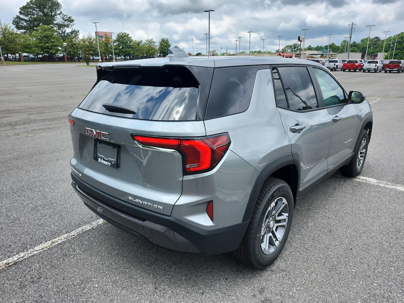 2026 GMC Terrain FWD 4dr Elevation