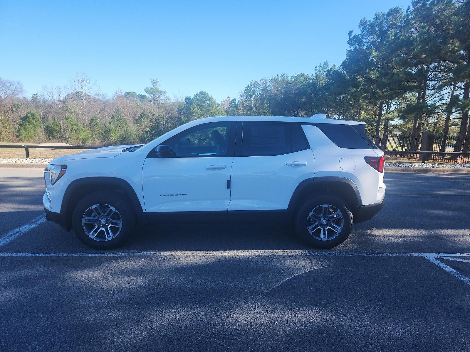 2026 GMC Terrain FWD 4dr Elevation