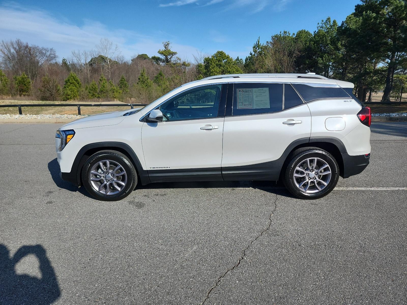 2023 GMC Terrain SLT