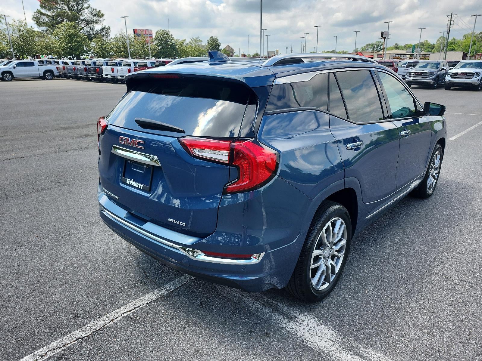 2024 GMC Terrain Denali