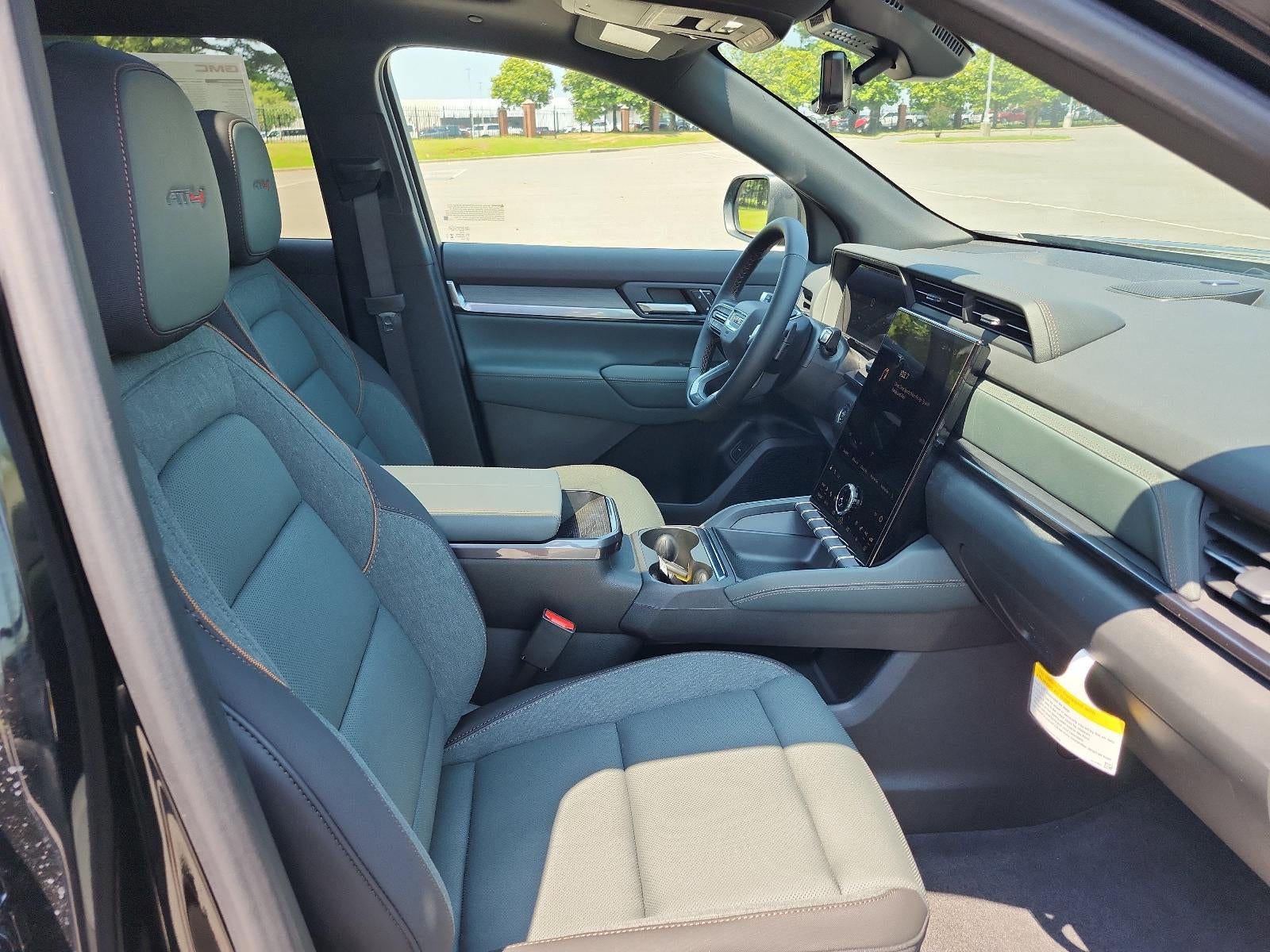 2026 GMC Terrain AWD 4dr AT4