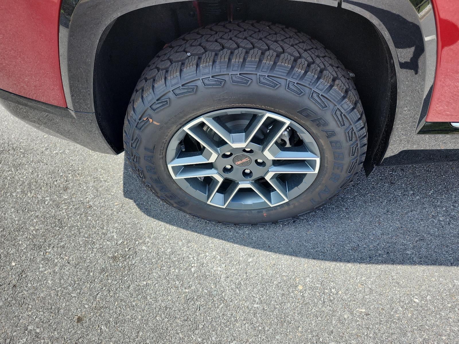 2027 GMC Terrain AWD 4dr AT4