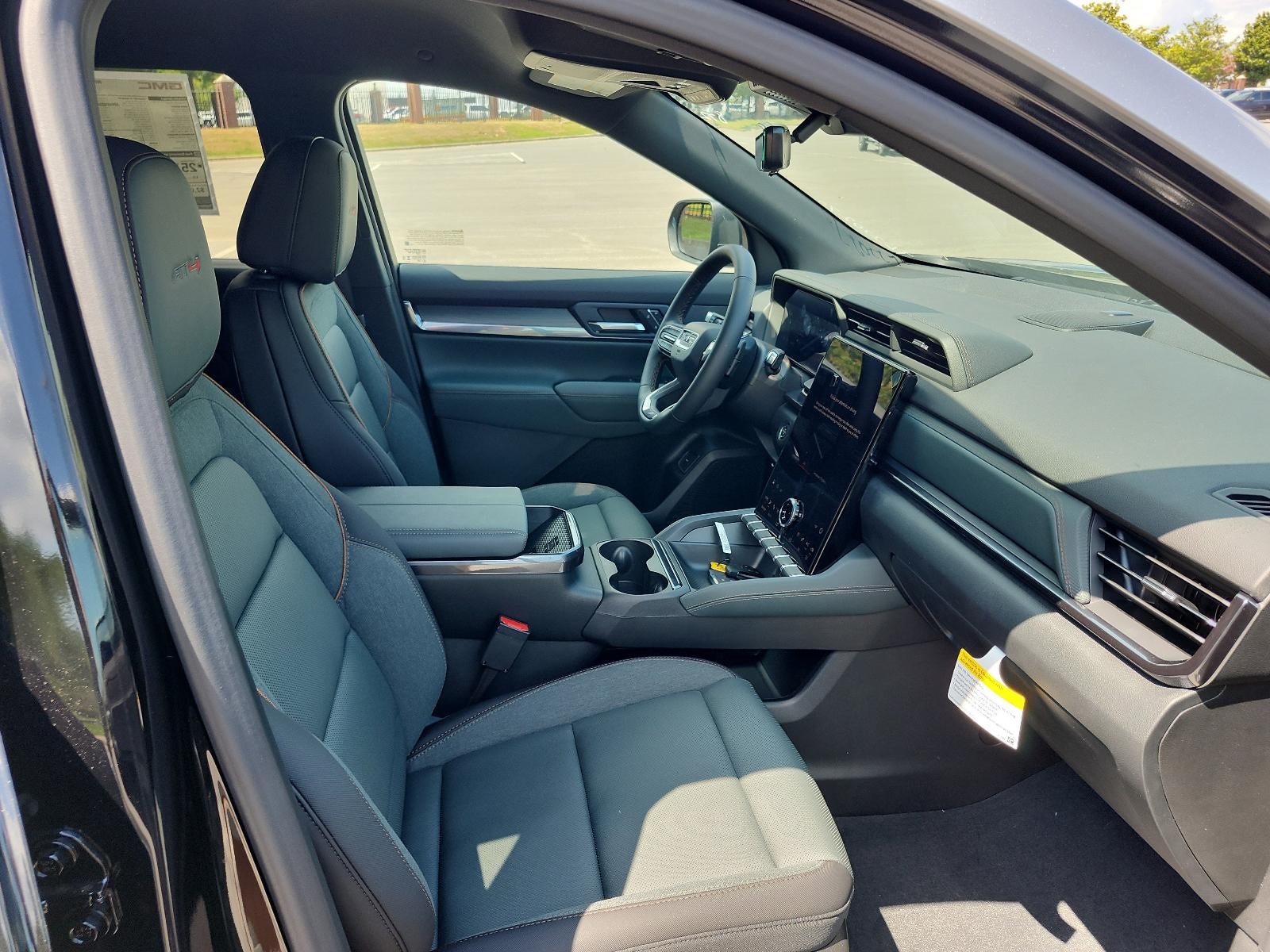 2026 GMC Terrain AWD 4dr AT4