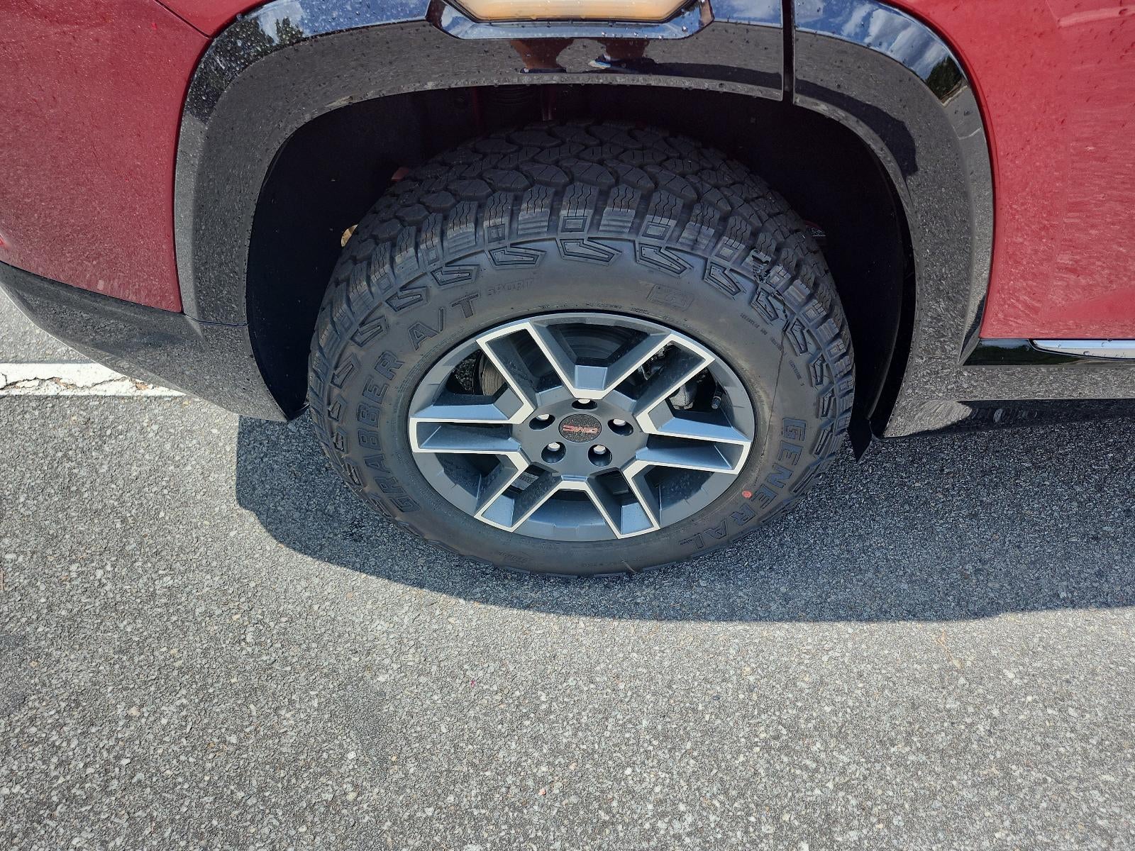 2026 GMC Terrain AWD 4dr AT4