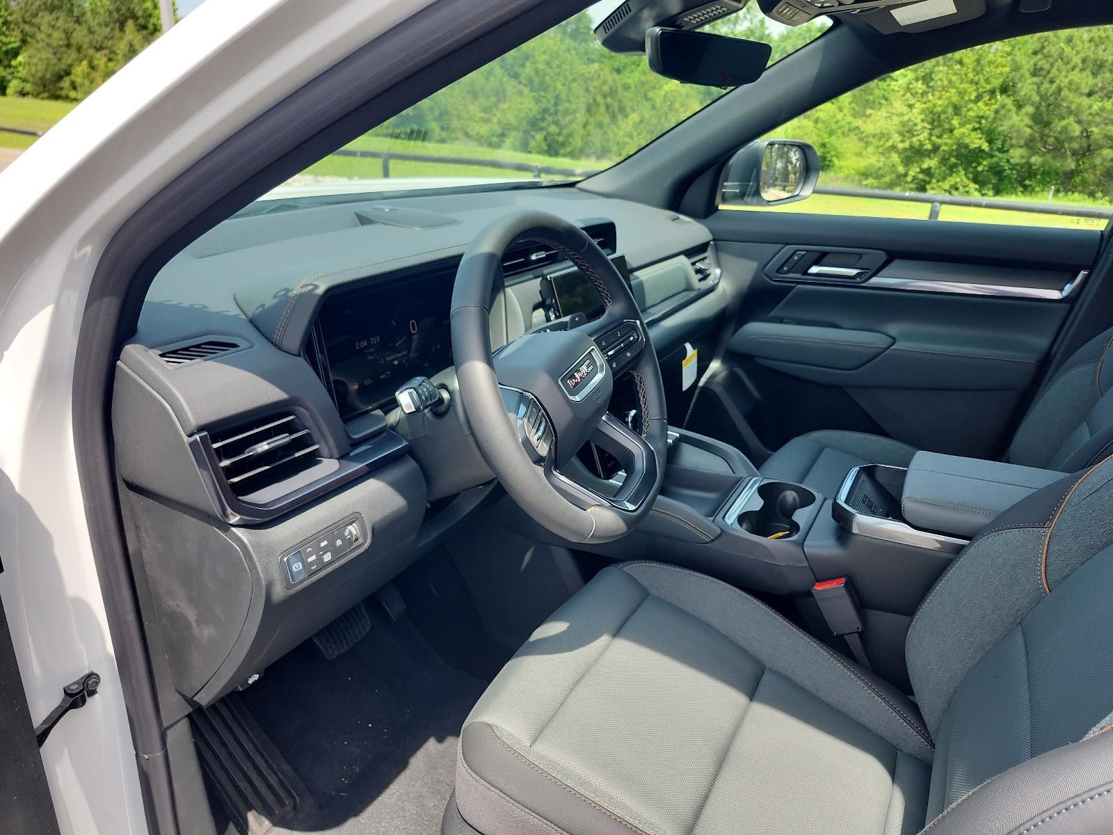 2026 GMC Terrain AWD 4dr AT4