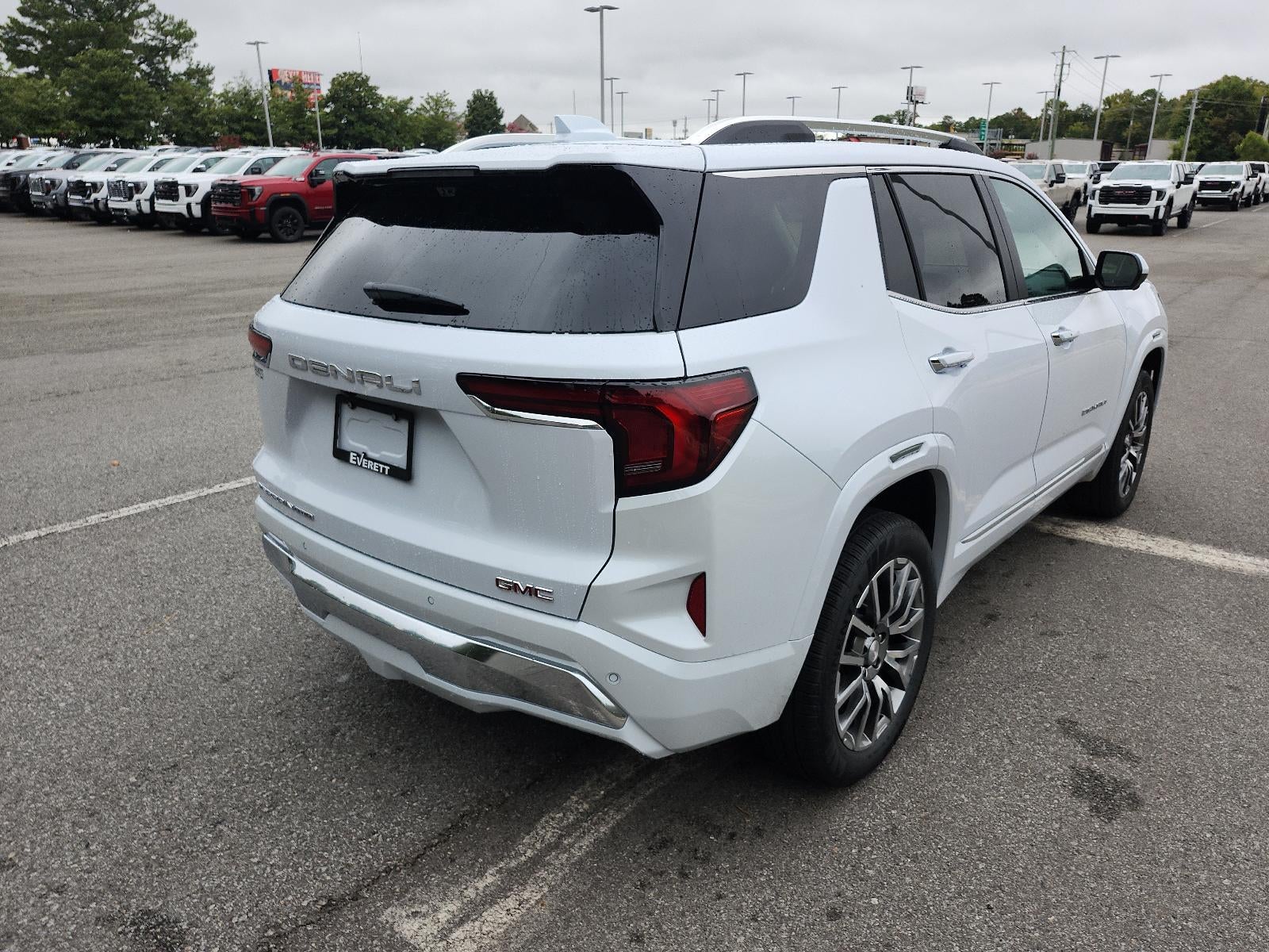 2027 GMC Terrain AWD 4dr Denali