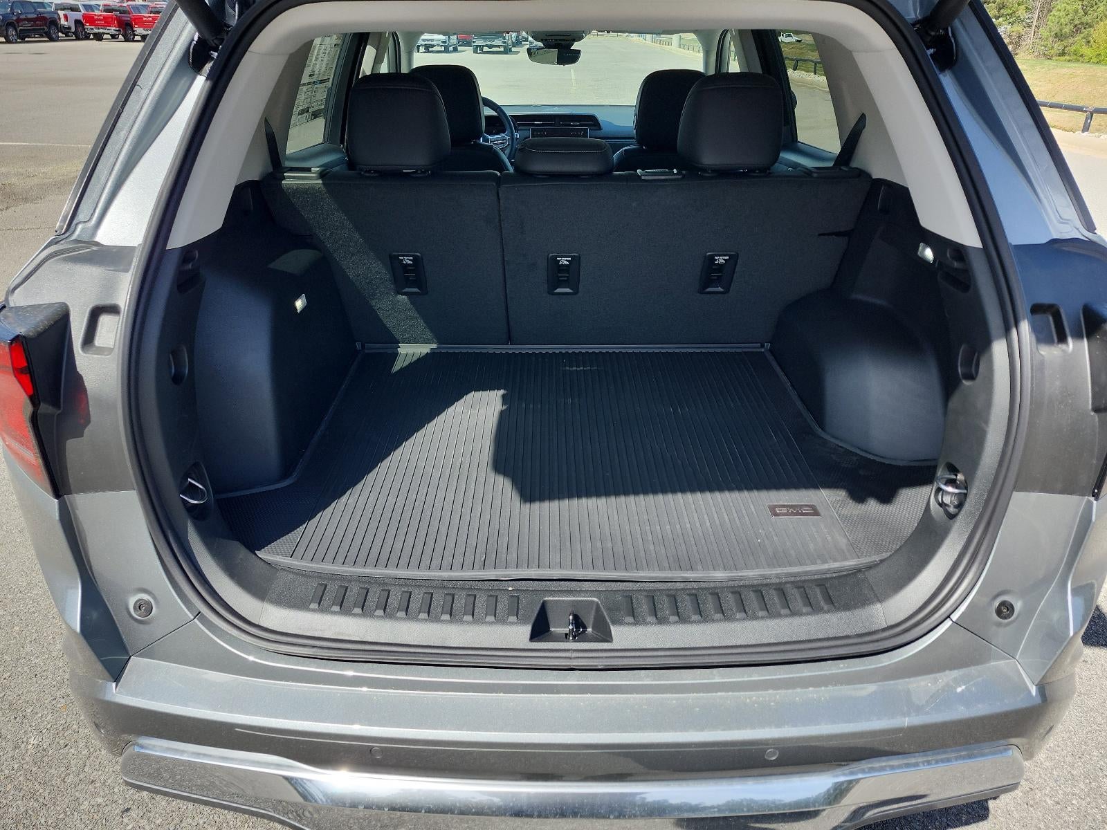 2026 GMC Terrain AWD 4dr Denali