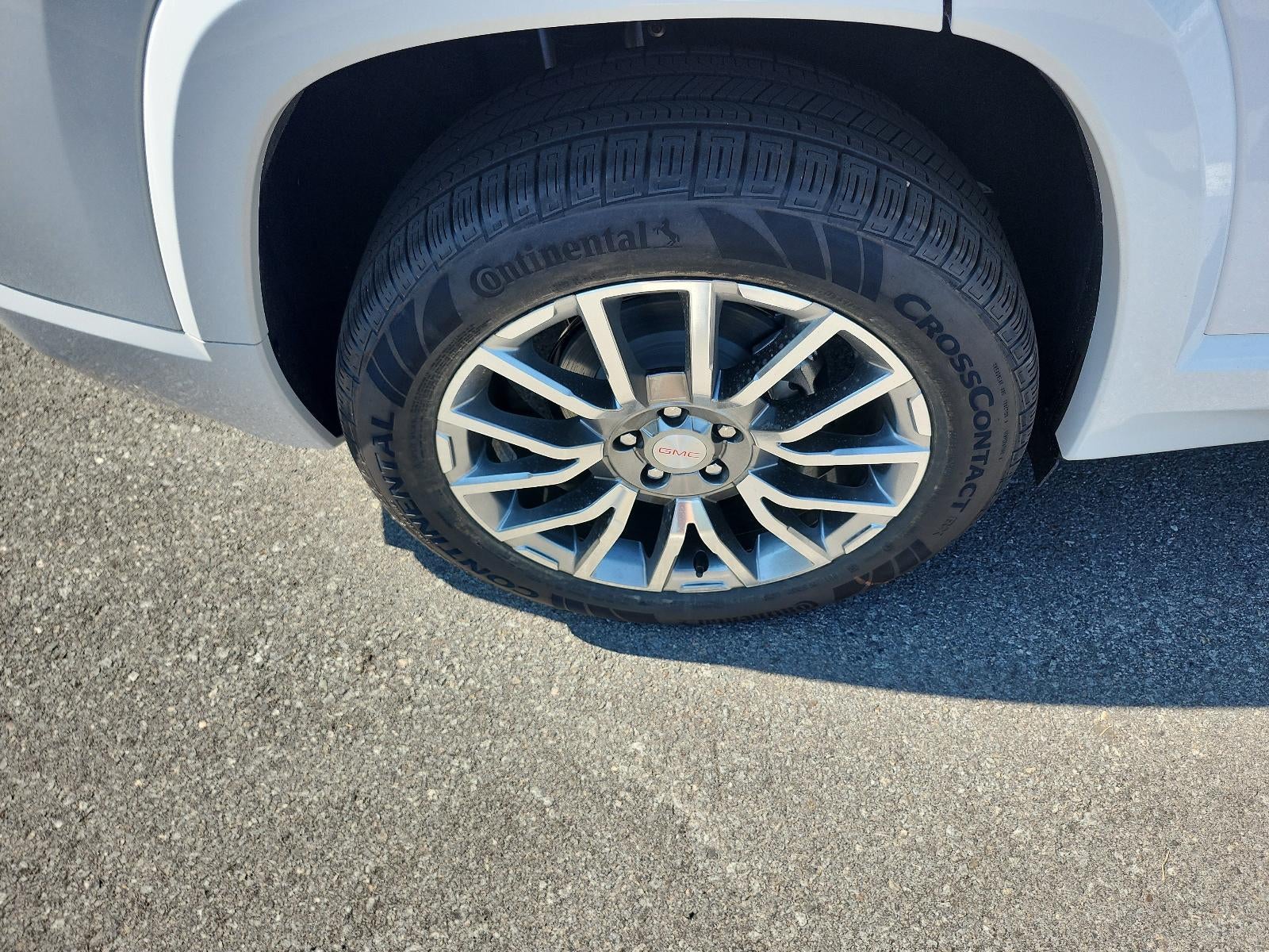 2027 GMC Terrain AWD 4dr Denali