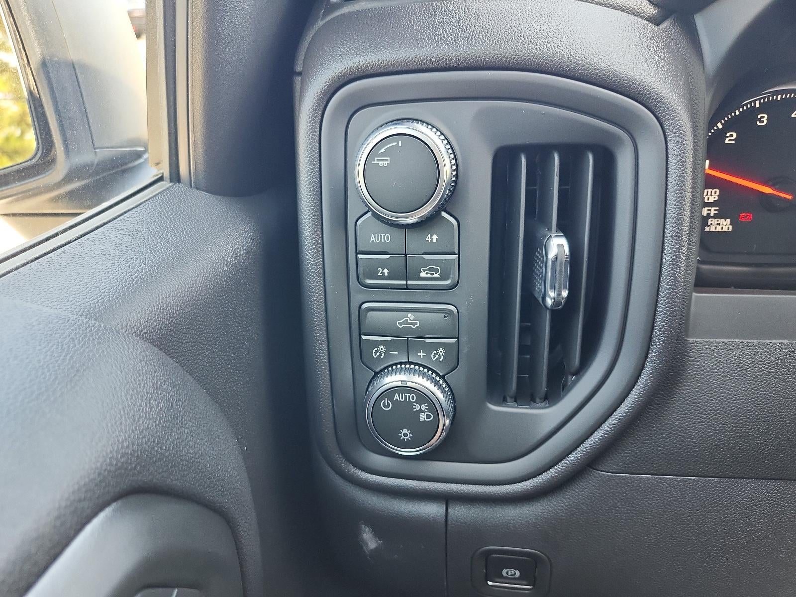 2026 GMC Sierra 1500 Crew Cab Short Box 4-Wheel Drive Pro