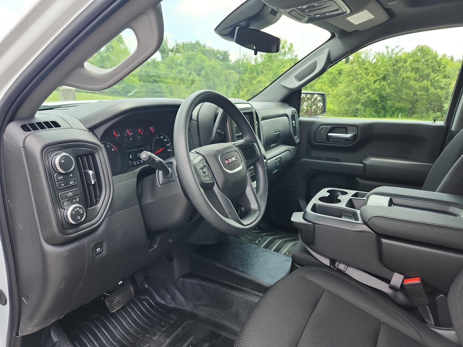 2026 GMC Sierra 1500 Crew Cab Short Box 4-Wheel Drive Pro