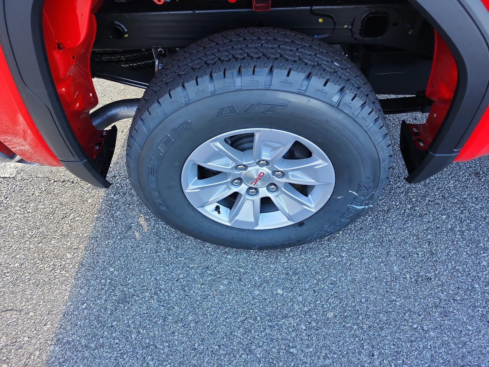 2026 GMC Sierra 1500 Crew Cab Short Box 4-Wheel Drive SLE