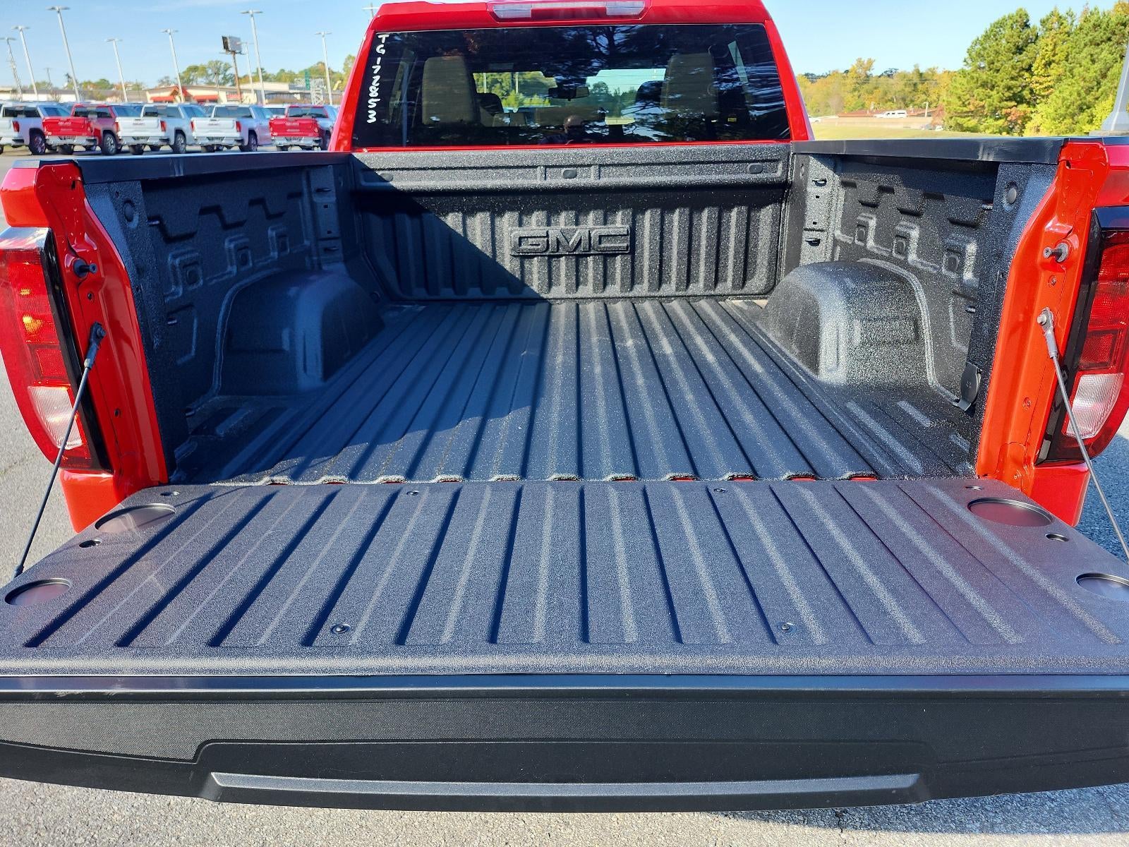 2026 GMC Sierra 1500 Crew Cab Short Box 4-Wheel Drive SLE