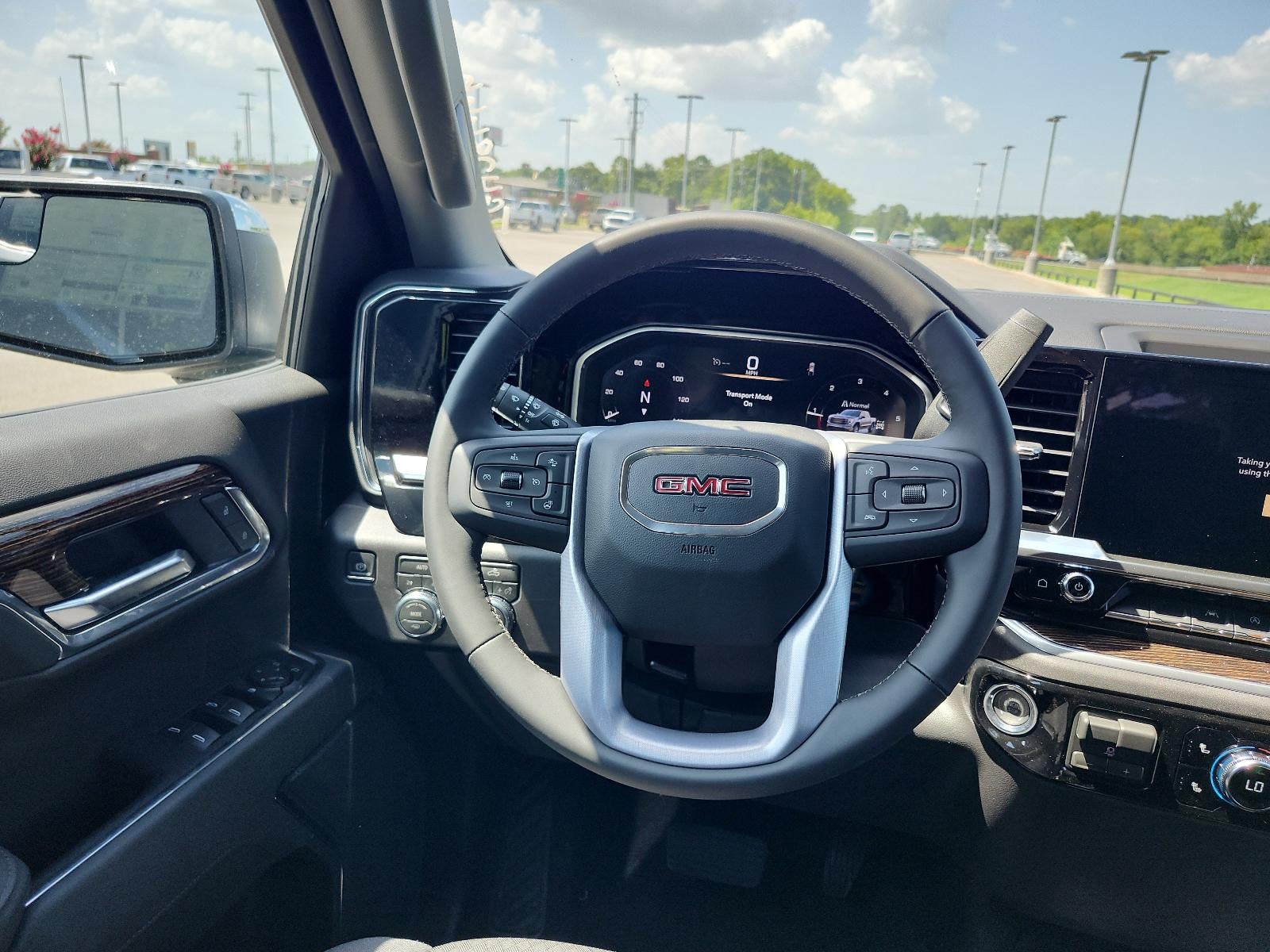 2026 GMC Sierra 1500 Crew Cab Short Box 4-Wheel Drive SLE