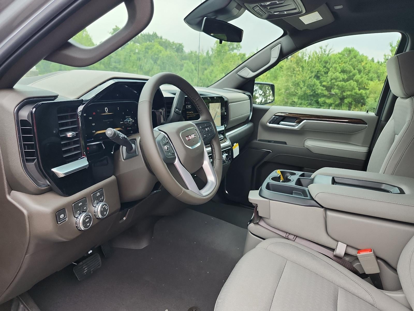 2026 GMC Sierra 1500 Crew Cab Short Box 4-Wheel Drive SLE