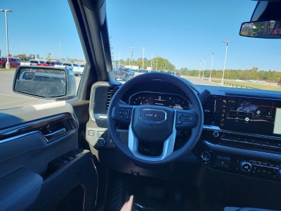 2026 GMC Sierra 1500 Crew Cab Short Box 4-Wheel Drive SLE