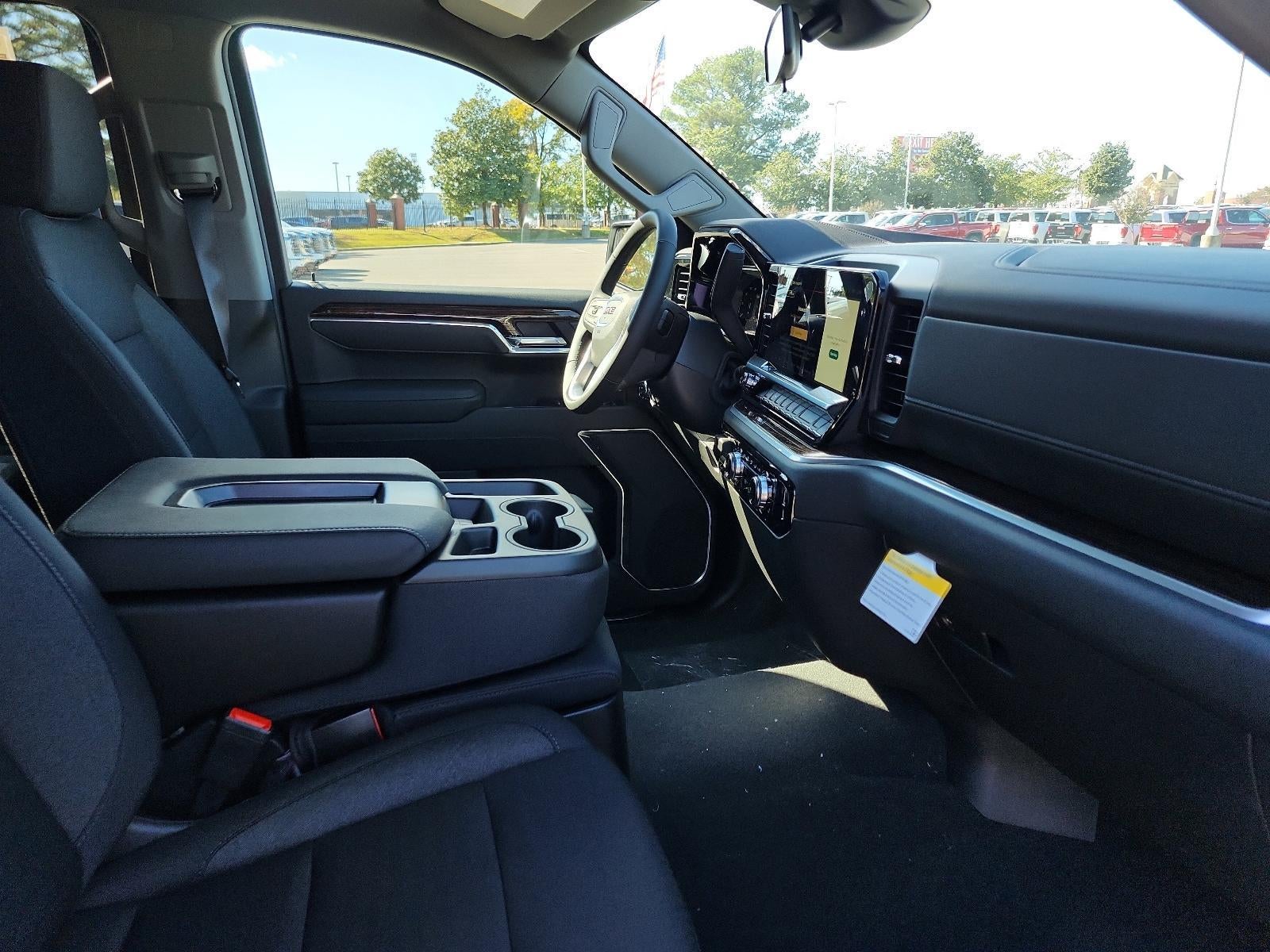 2026 GMC Sierra 1500 Crew Cab Short Box 4-Wheel Drive SLE