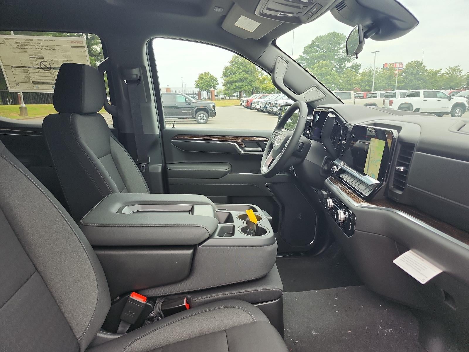 2026 GMC Sierra 1500 Crew Cab Short Box 4-Wheel Drive SLE