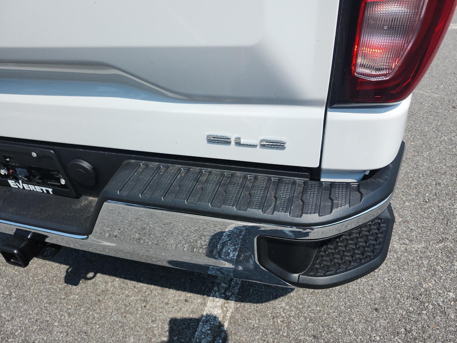 2026 GMC Sierra 1500 Crew Cab Short Box 4-Wheel Drive SLE