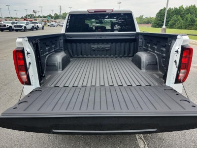 2026 GMC Sierra 1500 Crew Cab Short Box 4-Wheel Drive SLE