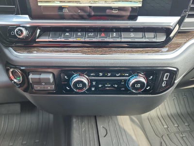 2026 GMC Sierra 1500 Crew Cab Short Box 4-Wheel Drive Elevation 3SB