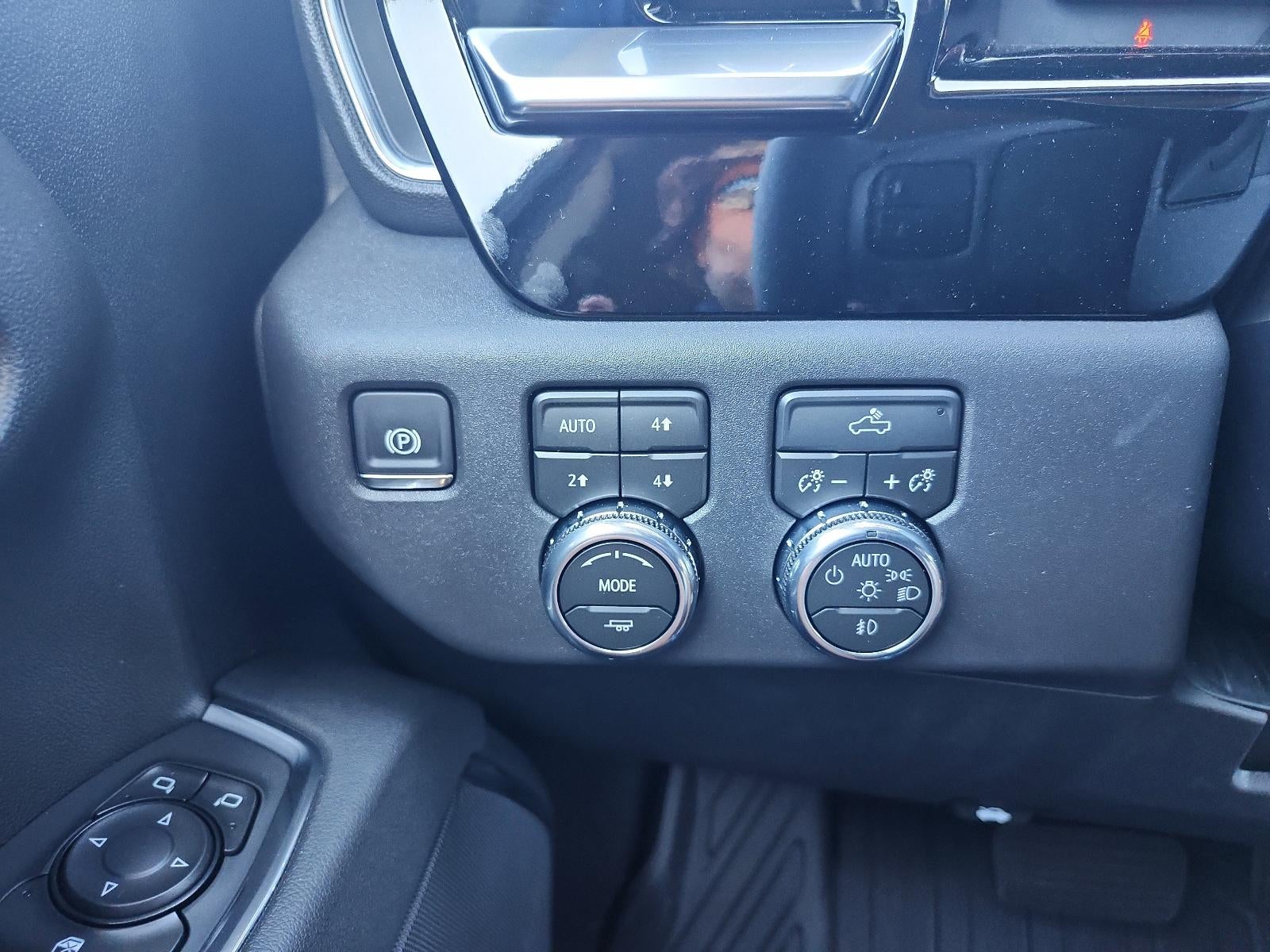 2026 GMC Sierra 1500 Crew Cab Short Box 4-Wheel Drive Elevation 3SB