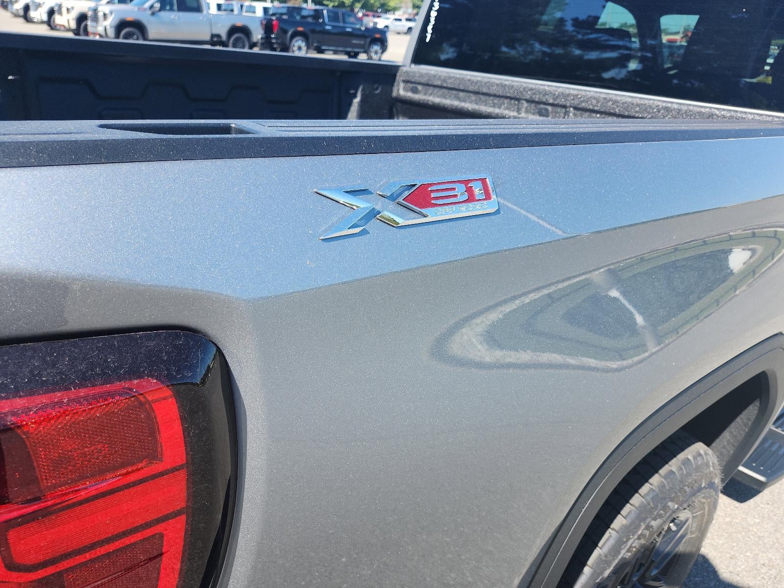 2026 GMC Sierra 1500 Crew Cab Short Box 4-Wheel Drive Elevation 3SB