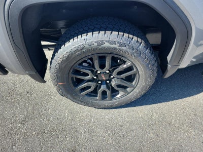 2026 GMC Sierra 1500 Crew Cab Short Box 4-Wheel Drive Elevation 3SB