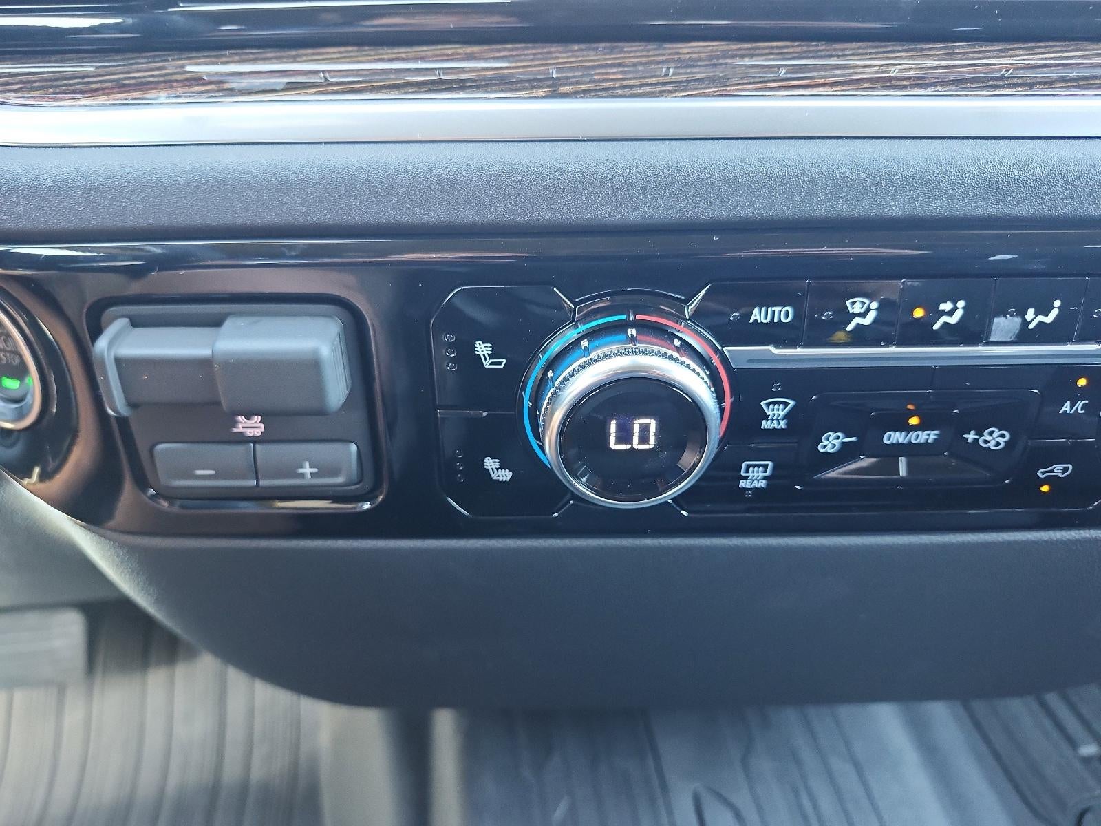 2026 GMC Sierra 1500 Crew Cab Short Box 4-Wheel Drive Elevation 3SB