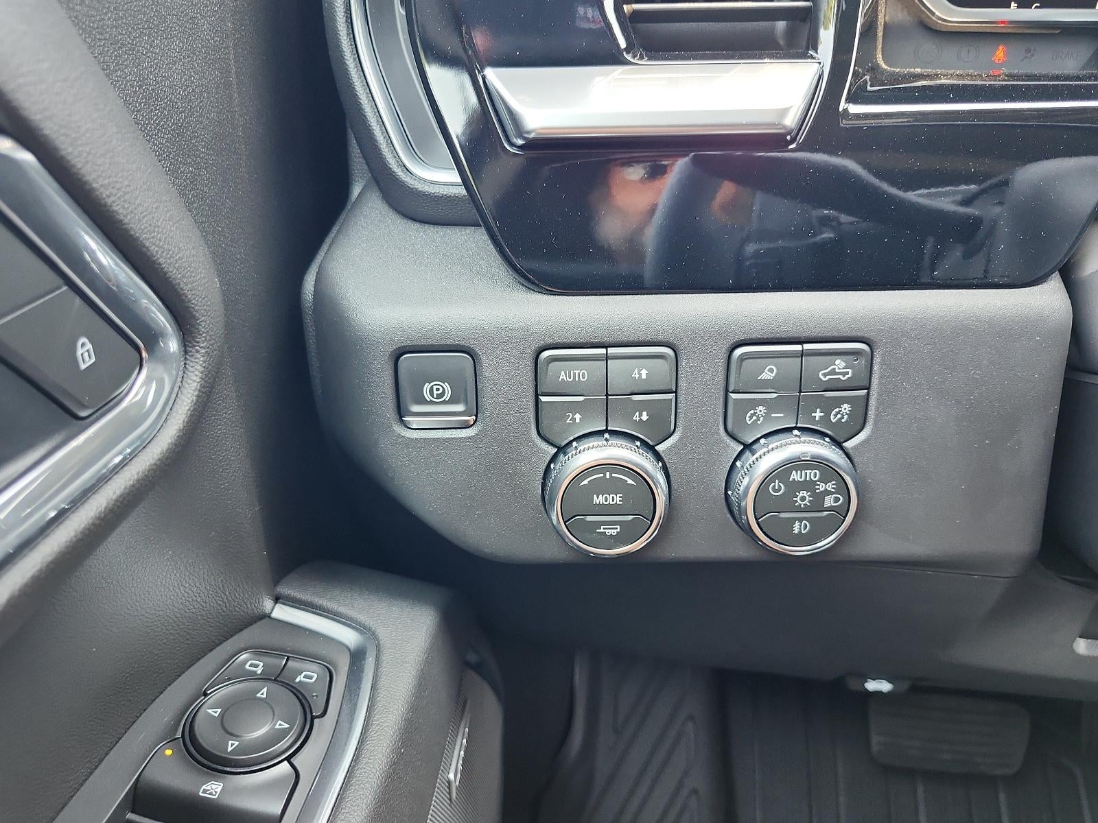 2026 GMC Sierra 1500 Crew Cab Short Box 4-Wheel Drive Elevation 3SB