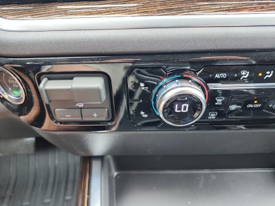 2026 GMC Sierra 1500 Crew Cab Short Box 4-Wheel Drive Elevation 3SB