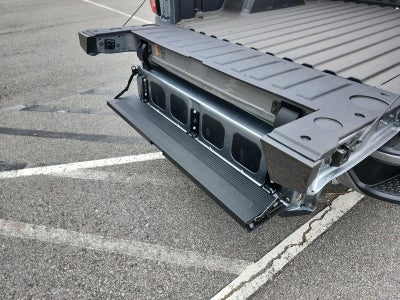 2026 GMC Sierra 1500 Crew Cab Short Box 4-Wheel Drive Elevation 3SB