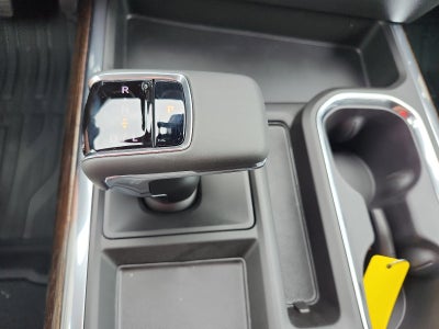 2026 GMC Sierra 1500 Crew Cab Short Box 4-Wheel Drive Elevation 3SB