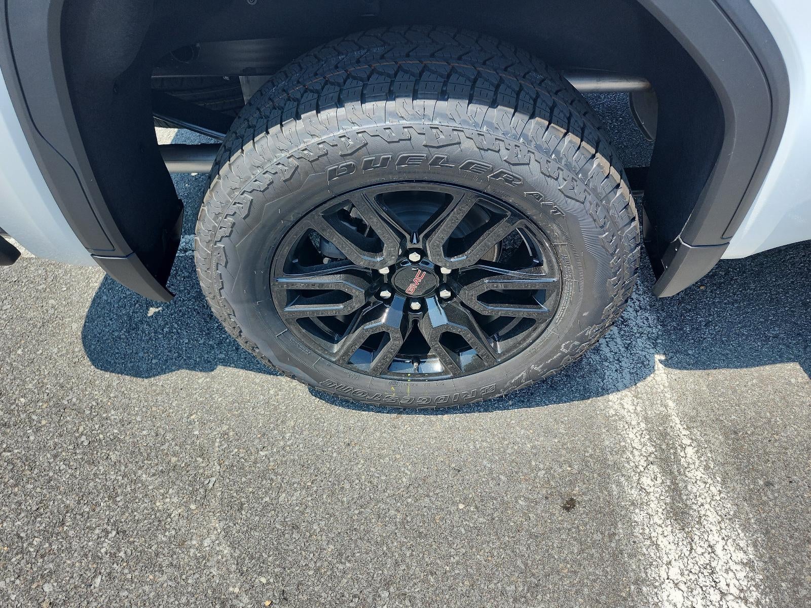 2026 GMC Sierra 1500 Crew Cab Short Box 4-Wheel Drive Elevation 3SB