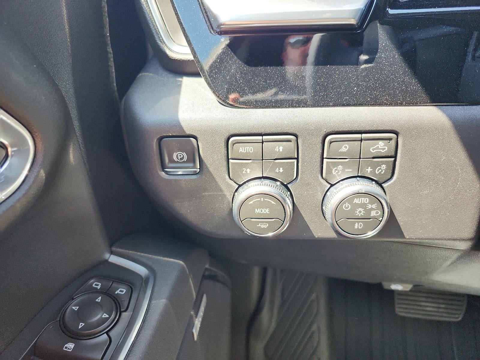 2026 GMC Sierra 1500 Crew Cab Short Box 4-Wheel Drive Elevation 3SB