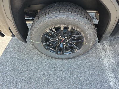 2026 GMC Sierra 1500 Crew Cab Short Box 4-Wheel Drive Elevation 3SB