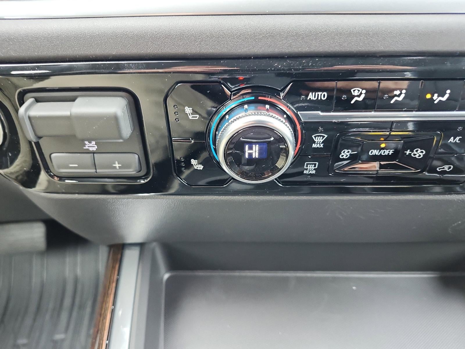 2026 GMC Sierra 1500 Crew Cab Short Box 4-Wheel Drive Elevation 3SB