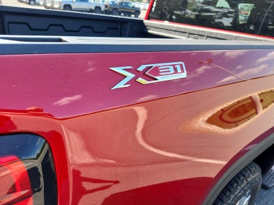 2026 GMC Sierra 1500 Crew Cab Short Box 4-Wheel Drive SLT