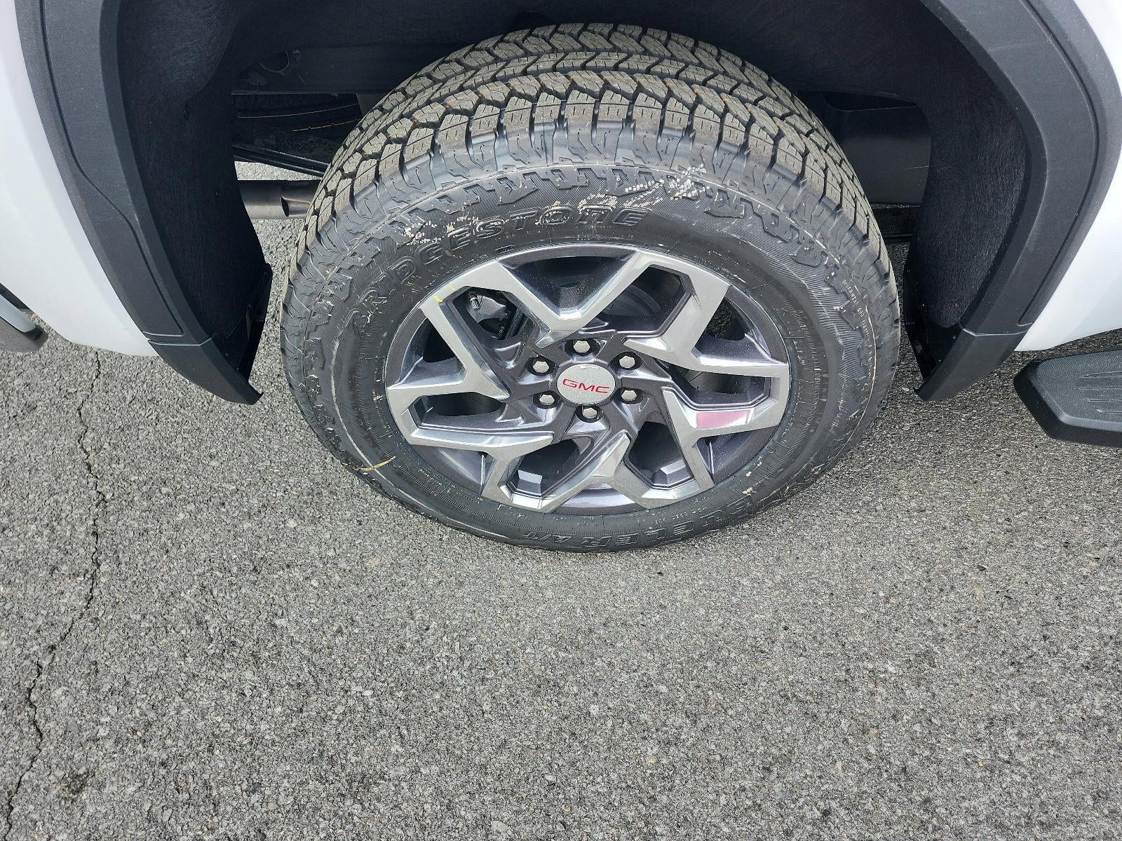 2026 GMC Sierra 1500 Crew Cab Short Box 4-Wheel Drive SLT