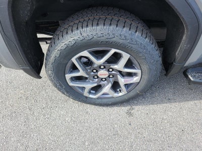 2026 GMC Sierra 1500 Crew Cab Short Box 4-Wheel Drive SLT