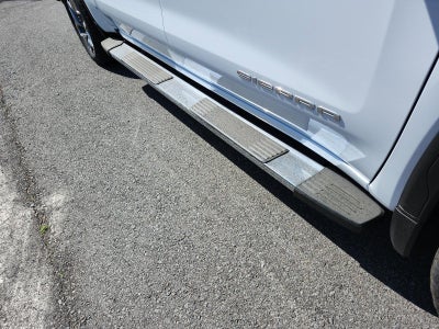 2026 GMC Sierra 1500 Crew Cab Short Box 4-Wheel Drive SLT