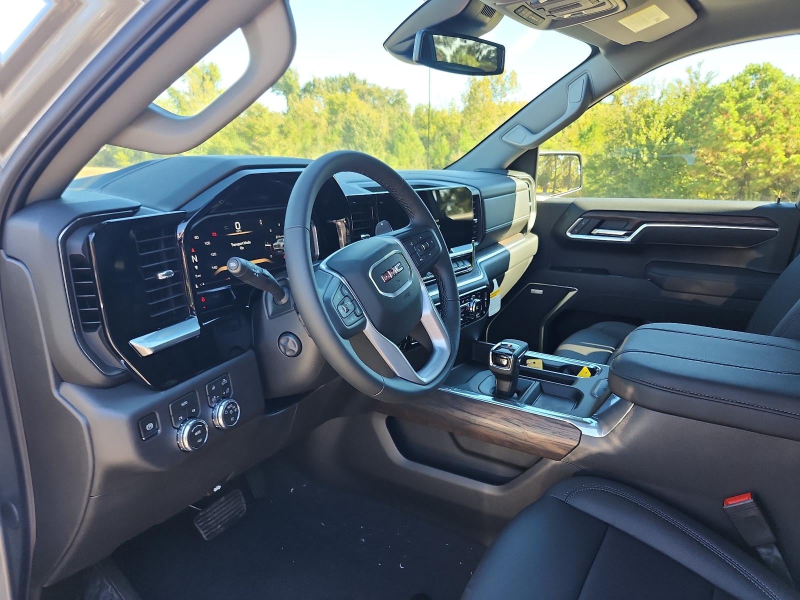 2026 GMC Sierra 1500 Crew Cab Short Box 4-Wheel Drive SLT