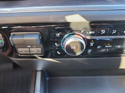 2026 GMC Sierra 1500 Crew Cab Short Box 4-Wheel Drive SLT