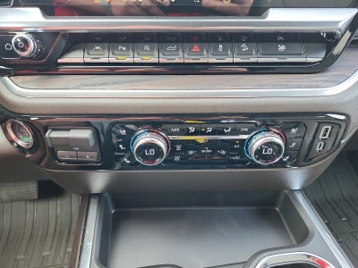 2026 GMC Sierra 1500 Crew Cab Short Box 4-Wheel Drive SLT