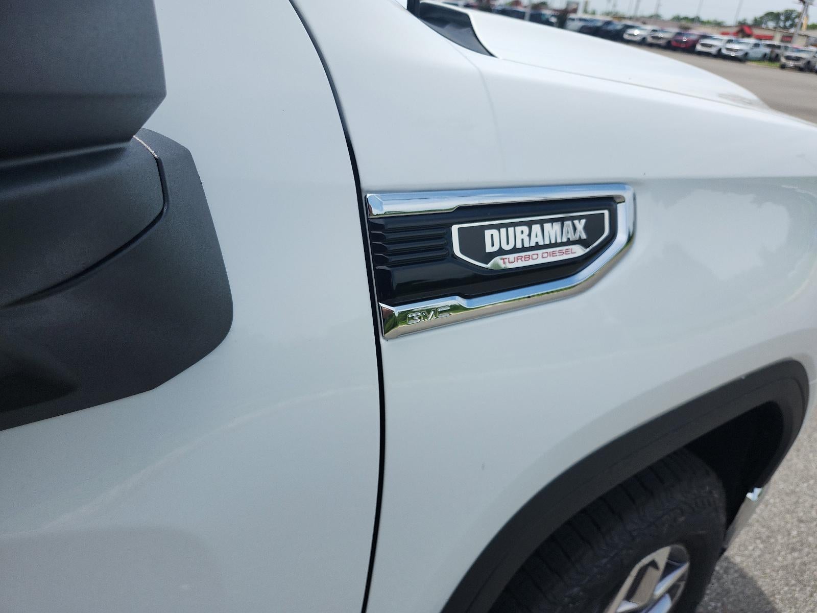 2026 GMC Sierra 1500 Crew Cab Short Box 4-Wheel Drive SLT