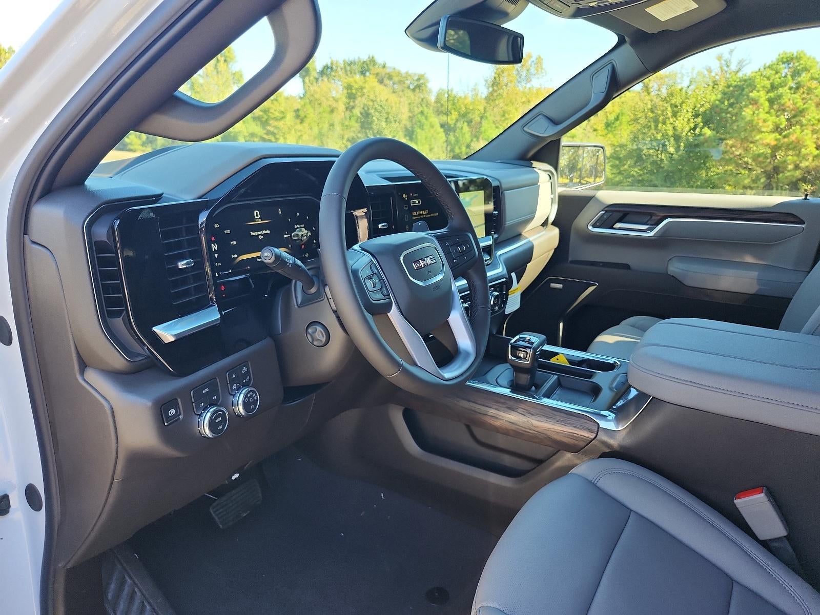 2026 GMC Sierra 1500 Crew Cab Short Box 4-Wheel Drive SLT