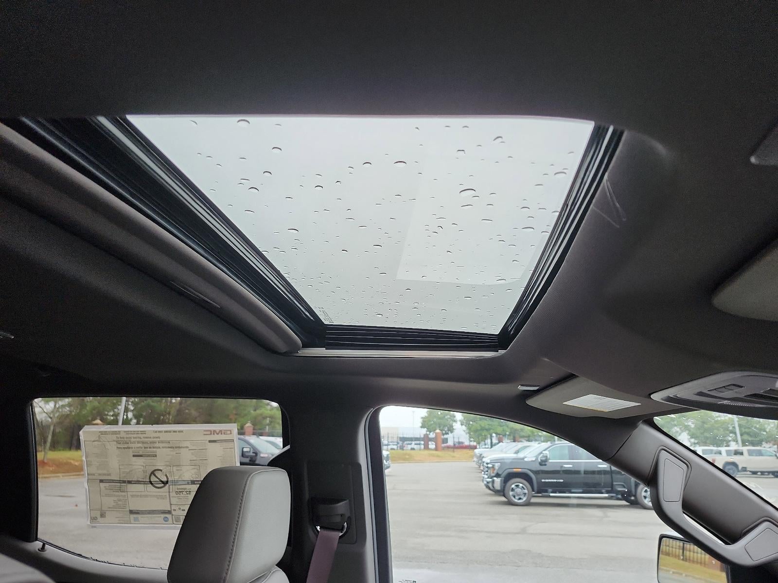 2026 GMC Sierra 1500 Crew Cab Short Box 4-Wheel Drive SLT