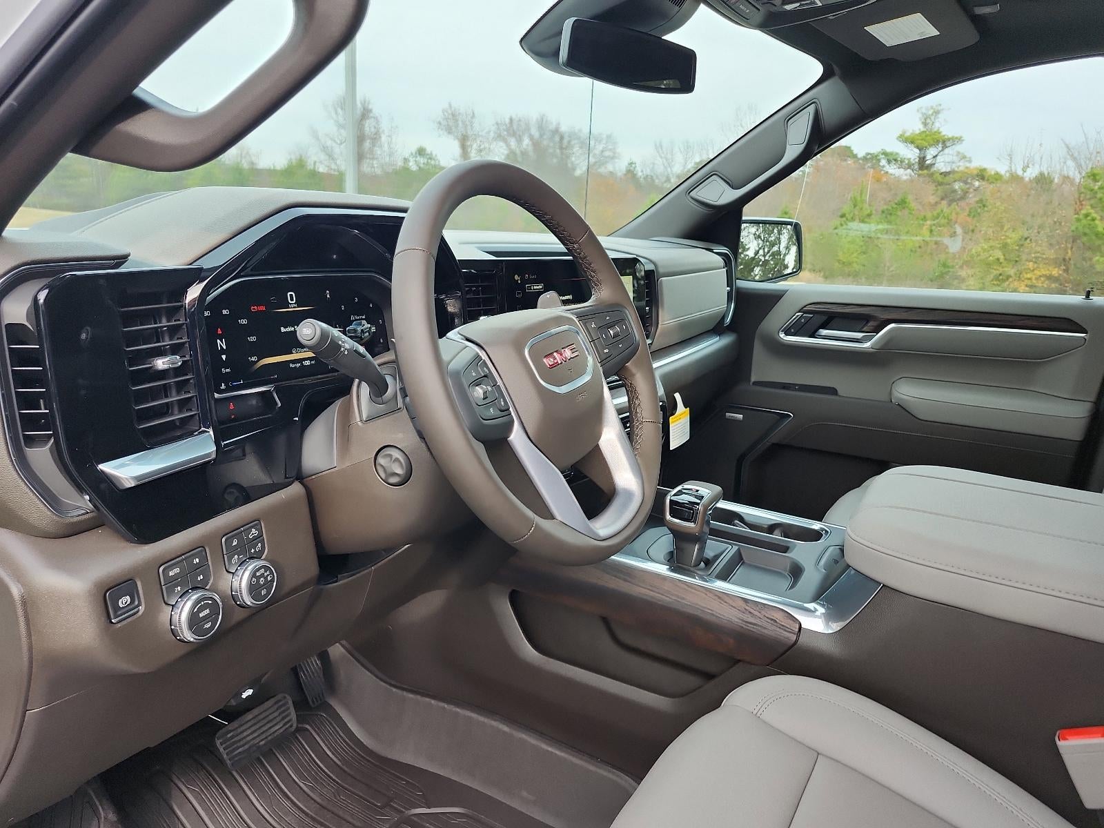 2026 GMC Sierra 1500 Crew Cab Short Box 4-Wheel Drive SLT