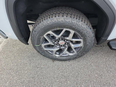 2026 GMC Sierra 1500 Crew Cab Short Box 4-Wheel Drive SLT